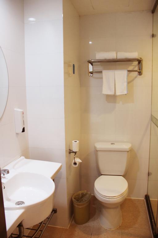Hanting Express Shenyang Longemont Square Екстер'єр фото